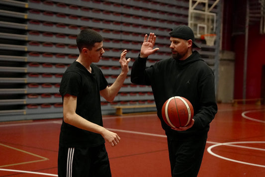 Advanced Practice - Basketträning för ungdomar – anpassad efter varje spelares behov